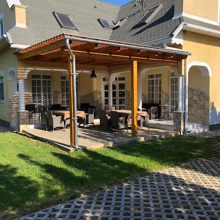 Pacsirta Apartman Lenti Extérieur photo